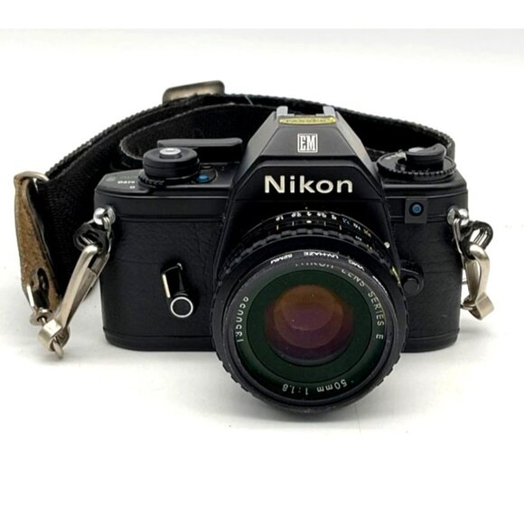 Nikon Series E 35mm Film Camera, SB-E Speedlight Vivitar Lens Cases Untested - Picture 4 of 14